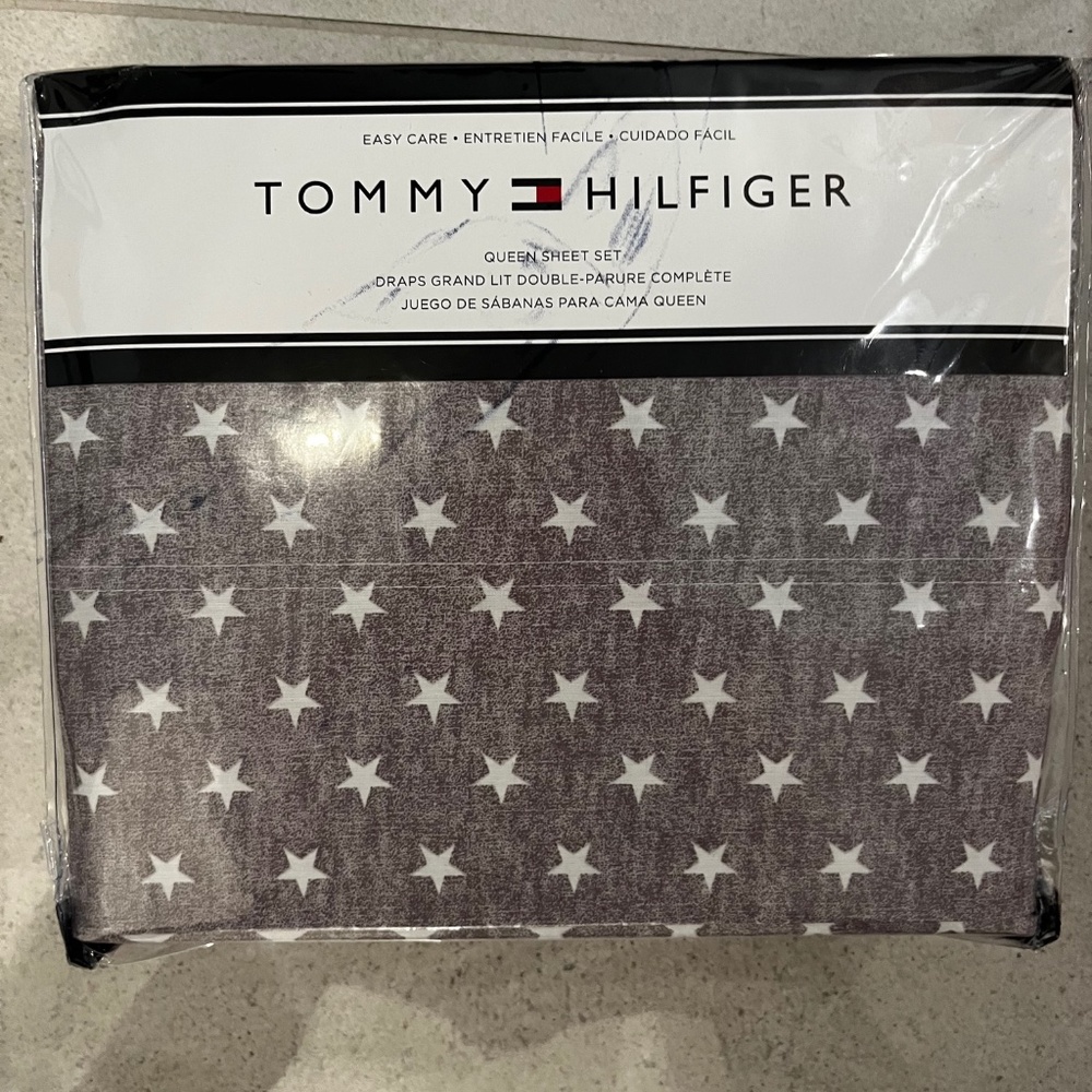 Tommy Hilfiger Star Pattern Cotton Blend Queen Sheet Set 4-Piece Set
